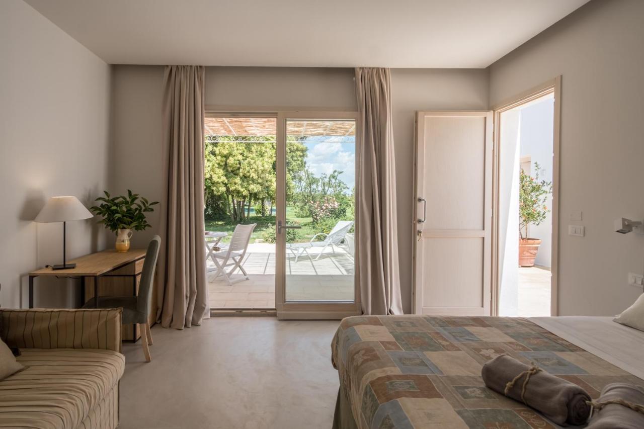 Tenuta Donnanna Agriturismo&Glamping Галатоне Экстерьер фото